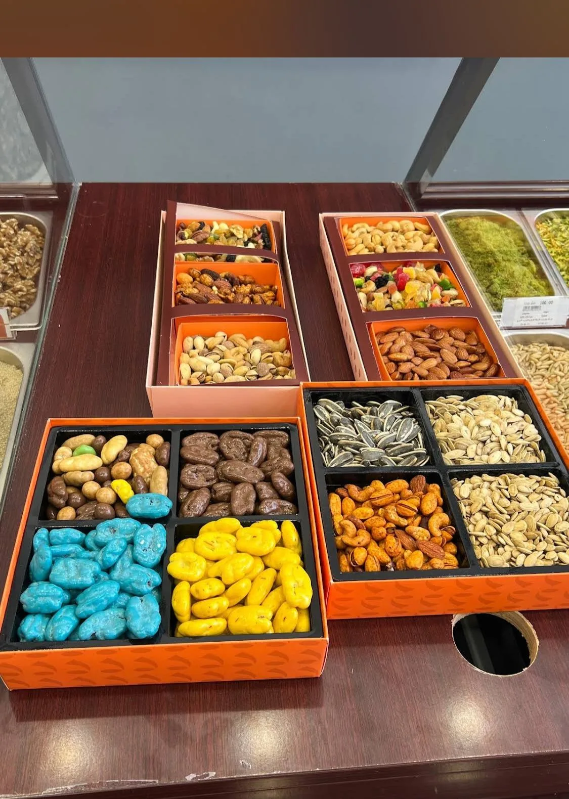 مكسرات الذواقة